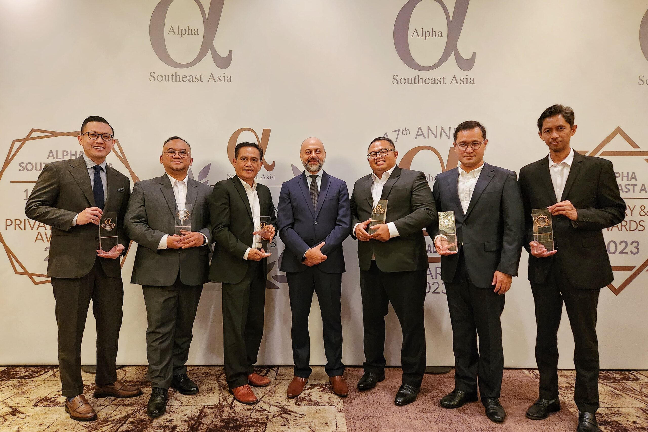 BNI AWARDING ALPHA SEA 1 (1)